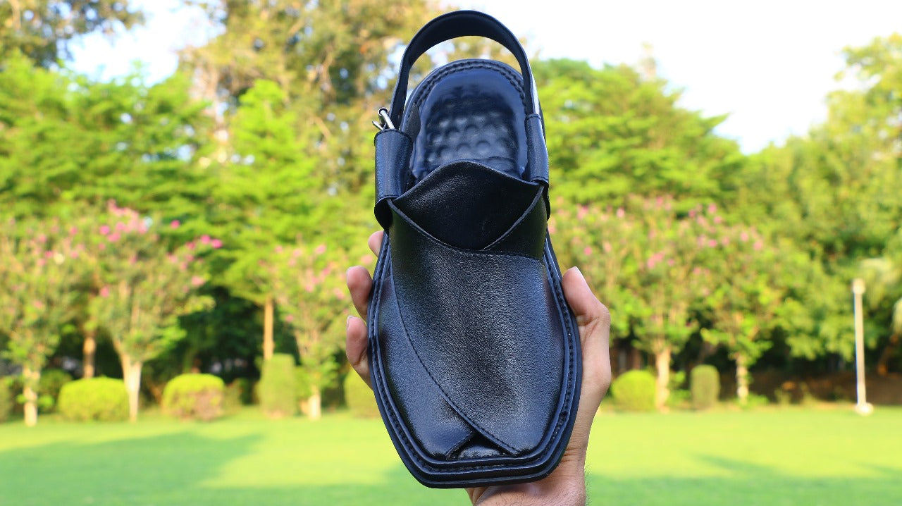 Black Classic Peshawari Chappal