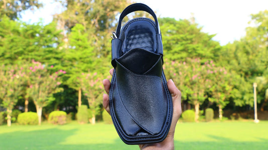 Handmade Leather Peshawari Chappal – Classic Black